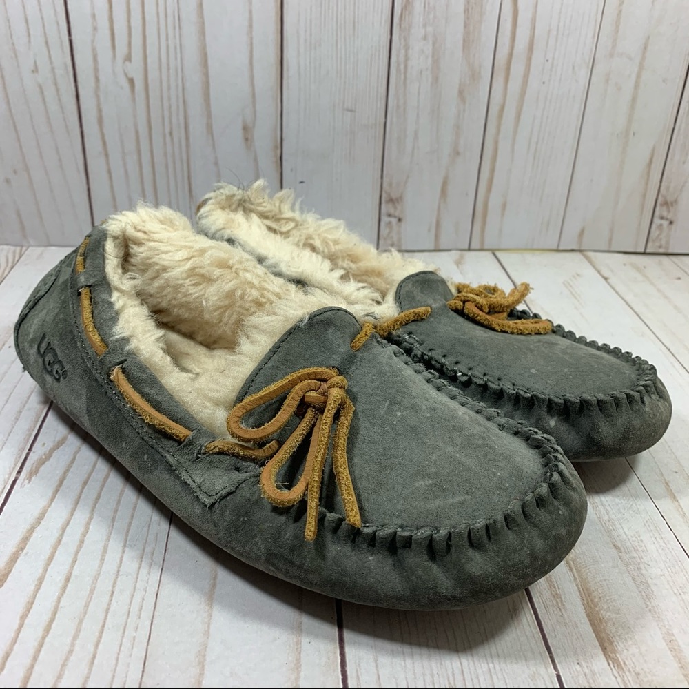 UGG Dakota Women Moccasin Slippers Gray Shearling